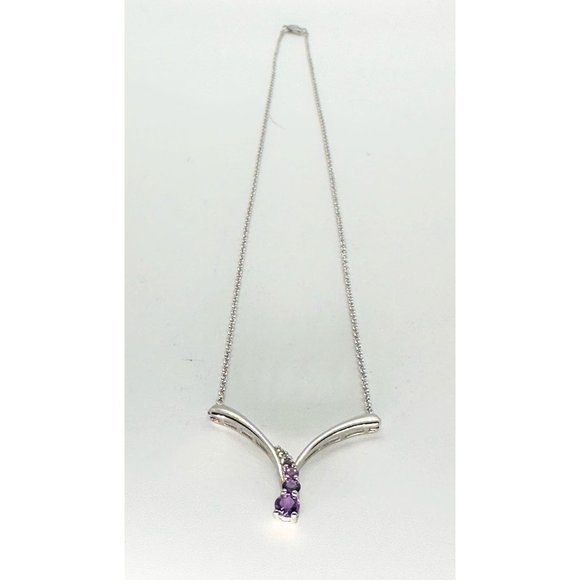 Beautiful African Amethysts graduating in size and color from pink to purples - - Picture 5 of 10